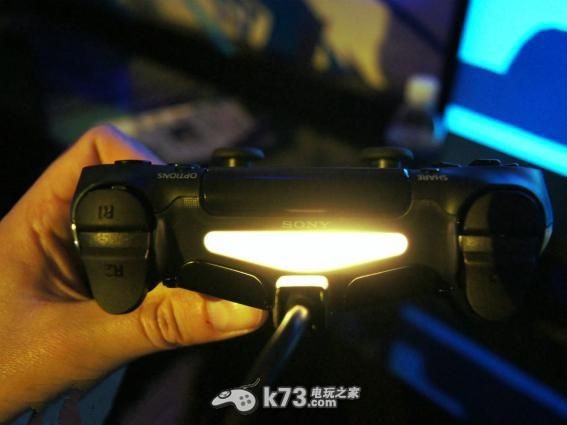 PS4 手柄充電問題