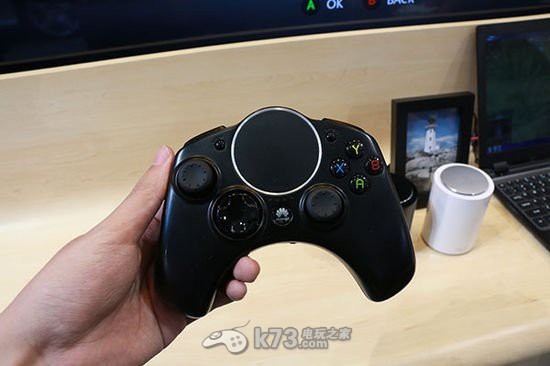 CES2014 國產(chǎn)游戲機華為Tron出展