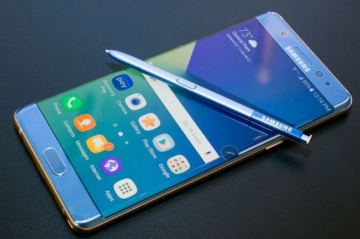 三星GalaxyS8渲染图曝光保留耳机孔超高屏占比