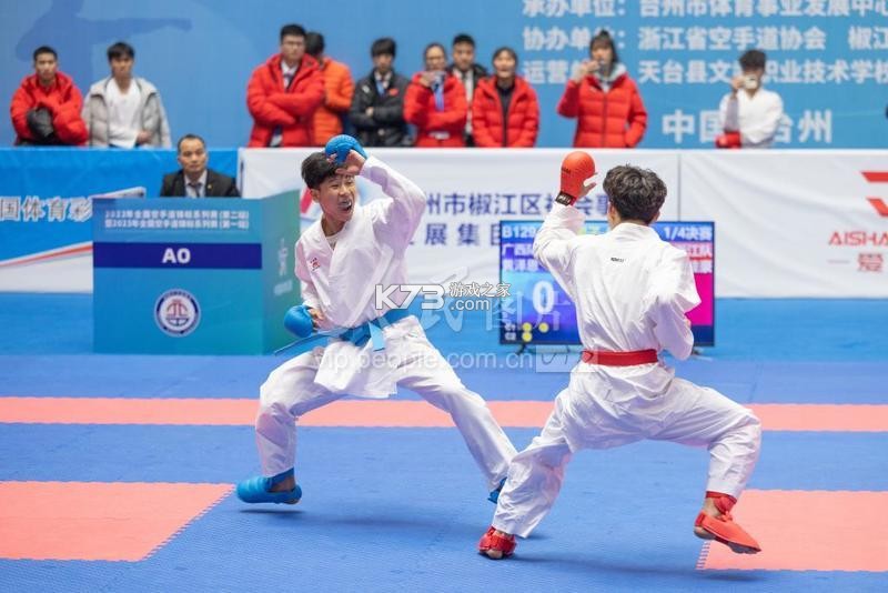 空手道高手实战训练技巧
