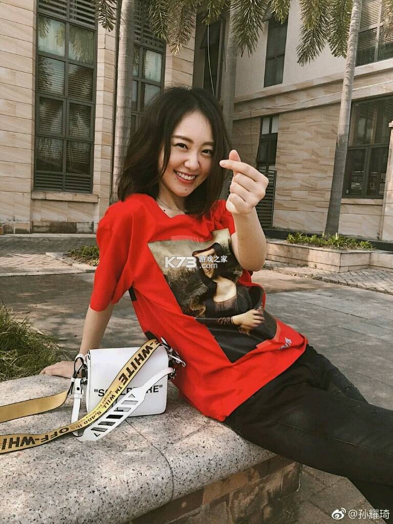 小耀琦LittleYoki穿搭攻略分享