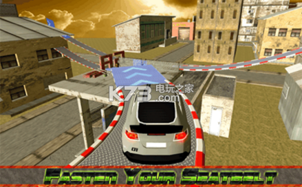 屋顶跳跃的汽车特技表演 v1.4 安卓版下载 截图